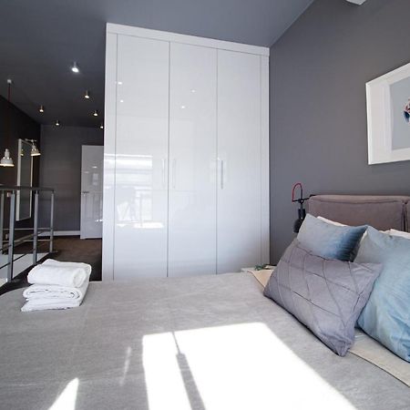 Qbik Loft Modern Apartment Warsaw Exterior photo